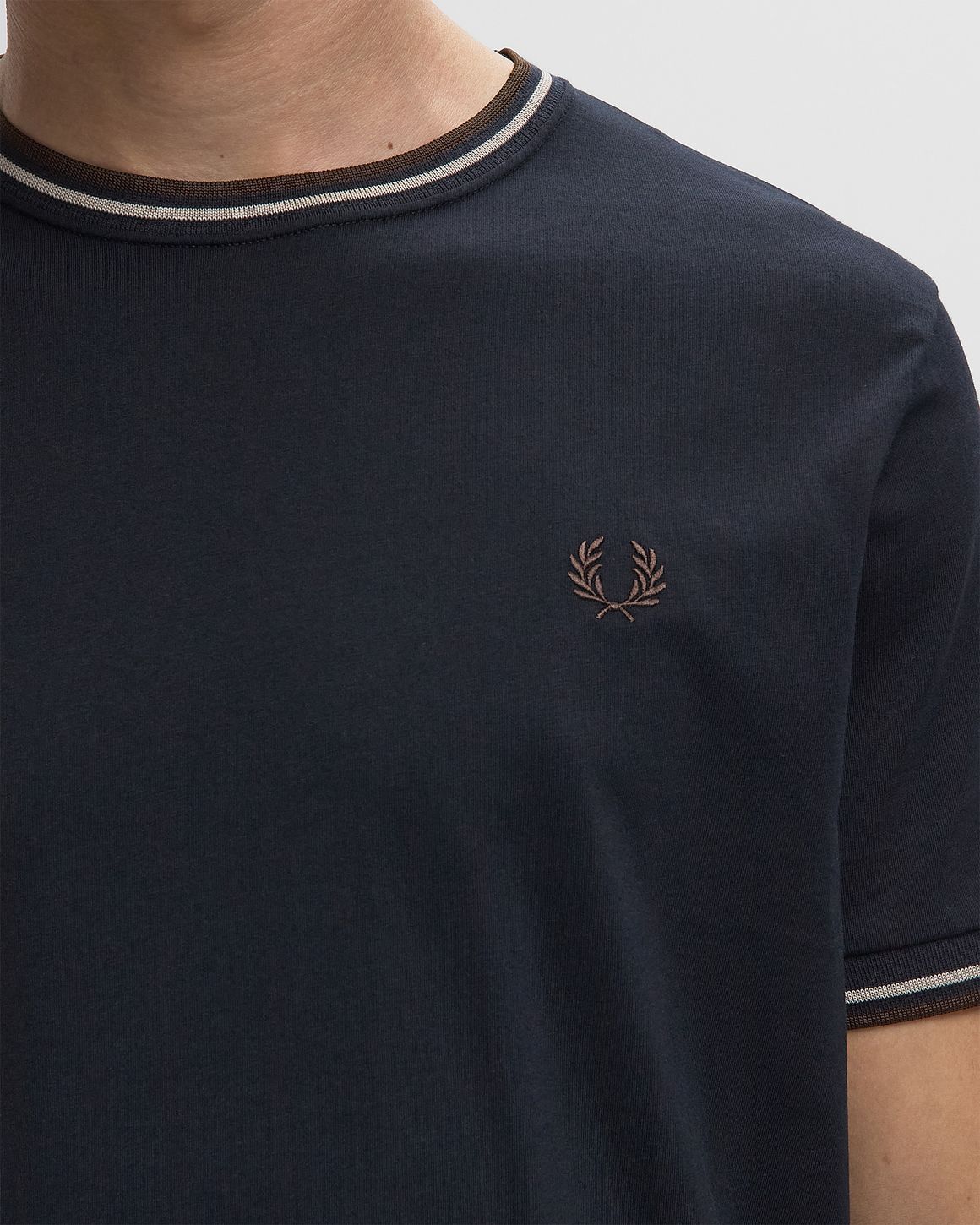 Fred Perry TWIN TIPPED T-SHIRT – Ansicht 3