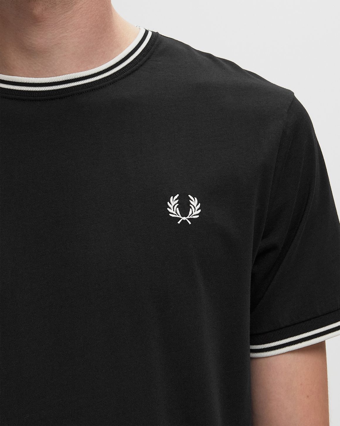 Fred Perry TWINTIPPEDT-SHIRT – Ansicht 3