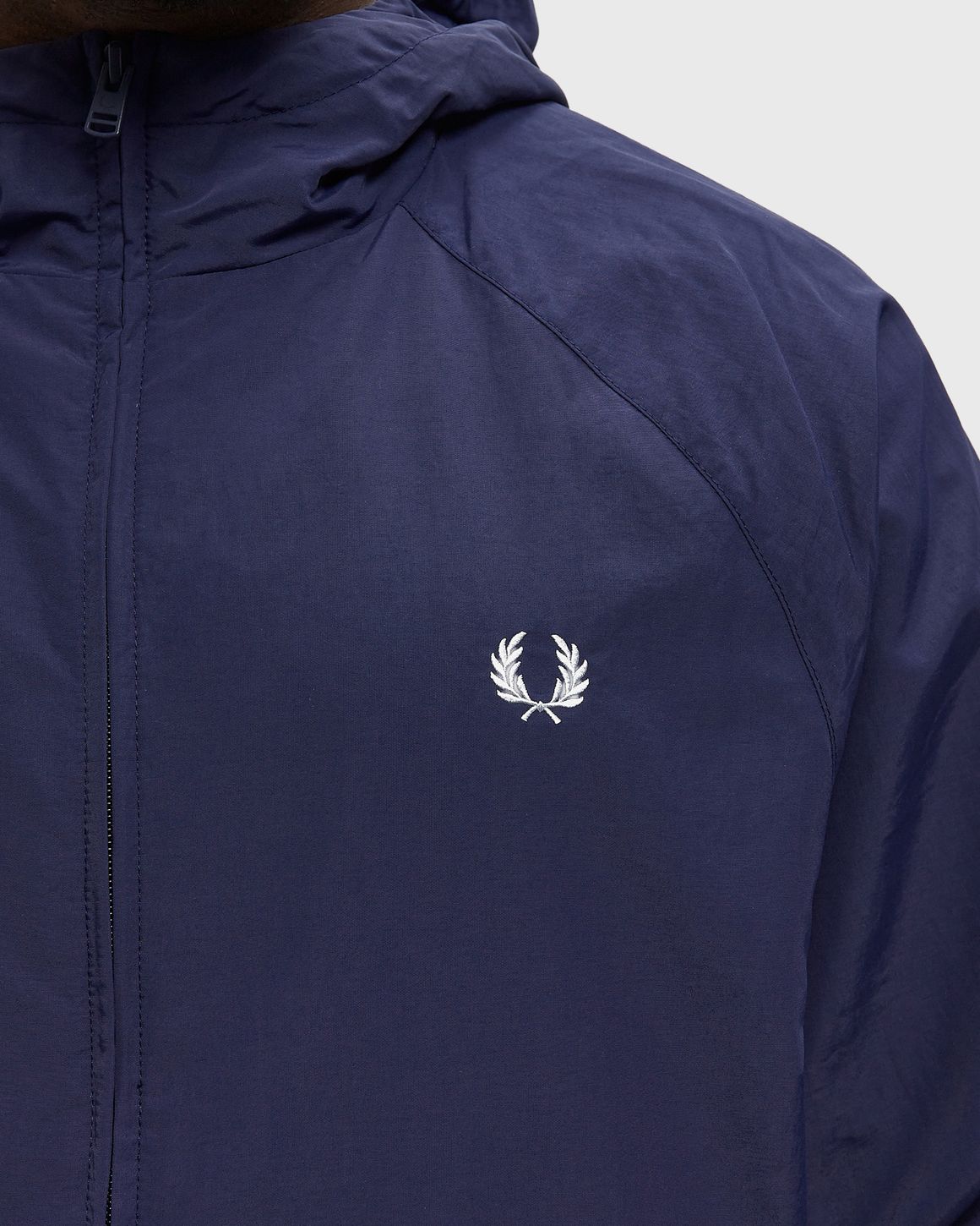 Fred Perry HOODED SHELL JACKET – Ansicht 4