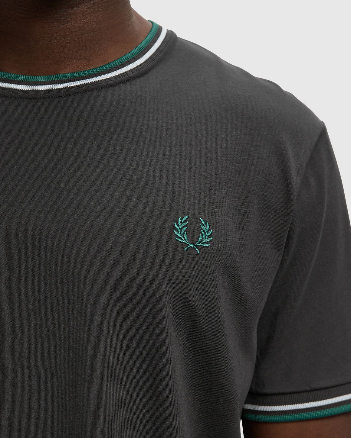 Fred Perry TWIN TIPPED T-SHIRT – Ansicht 3