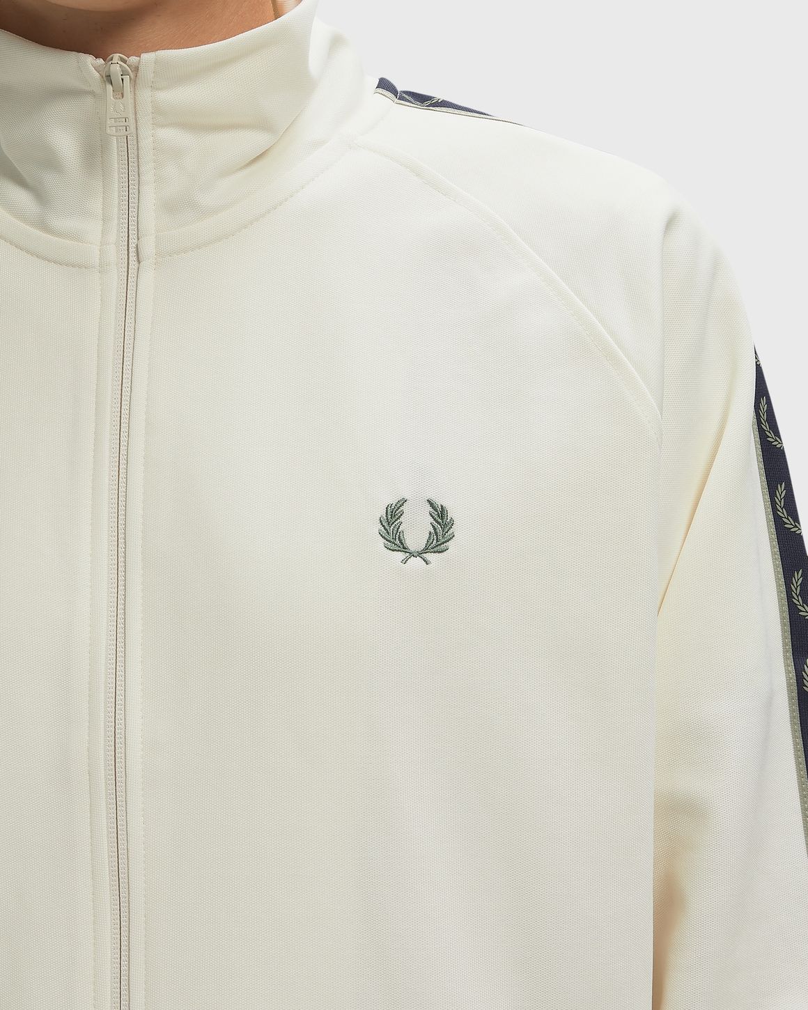 Fred Perry CONTRAST TAPE TRACK JACKET – Ansicht 3