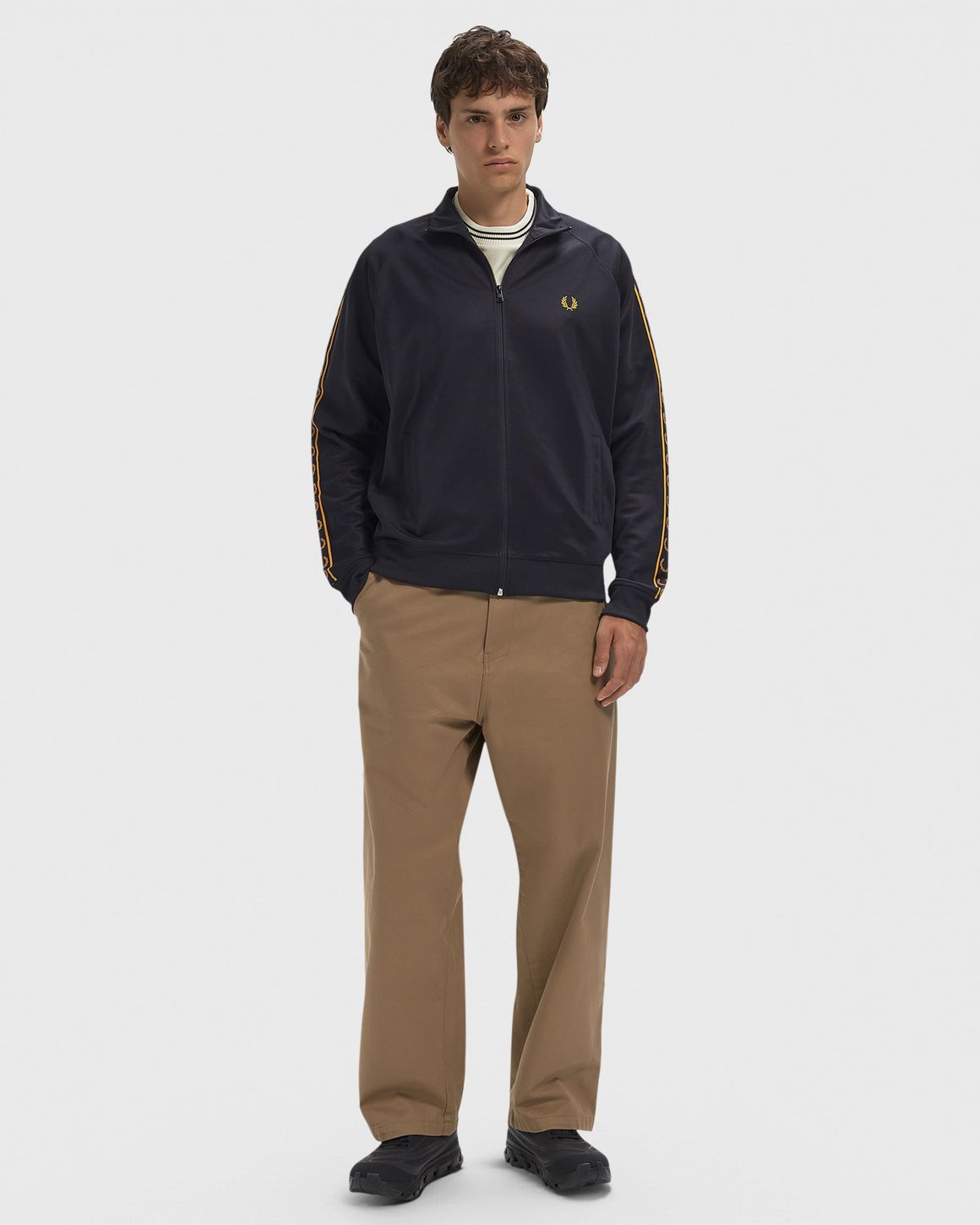 Fred Perry CONTRAST TAPE TRACK JACKET – Ansicht 2