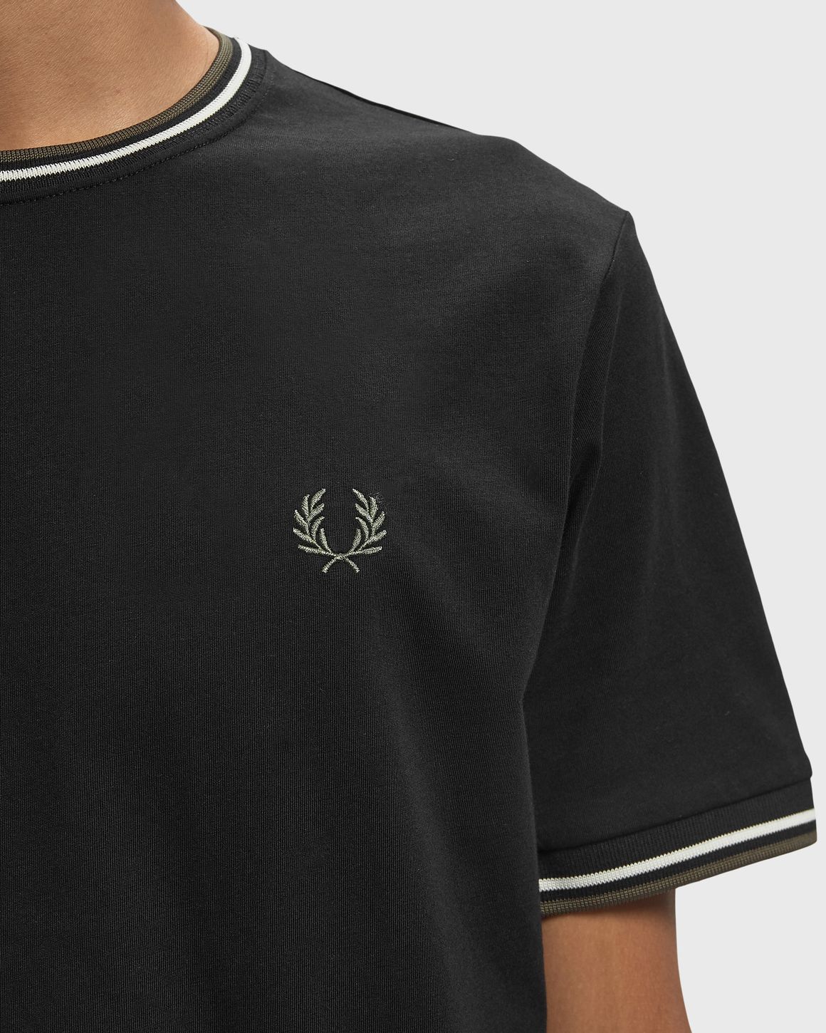 Fred Perry TWIN TIPPED T-SHIRT – Ansicht 3
