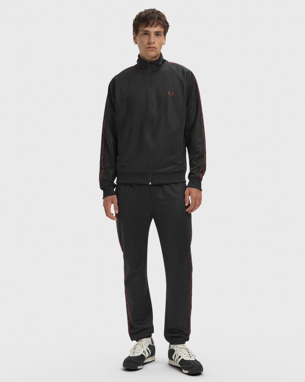 Fred Perry CONTRAST TAPE TRACK PANT – Ansicht 2