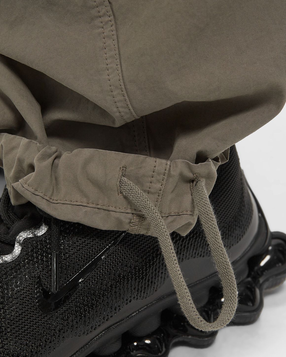 C.P. Company MICRO-REPS BOXY LENS CARGO PANTS – Ansicht 5