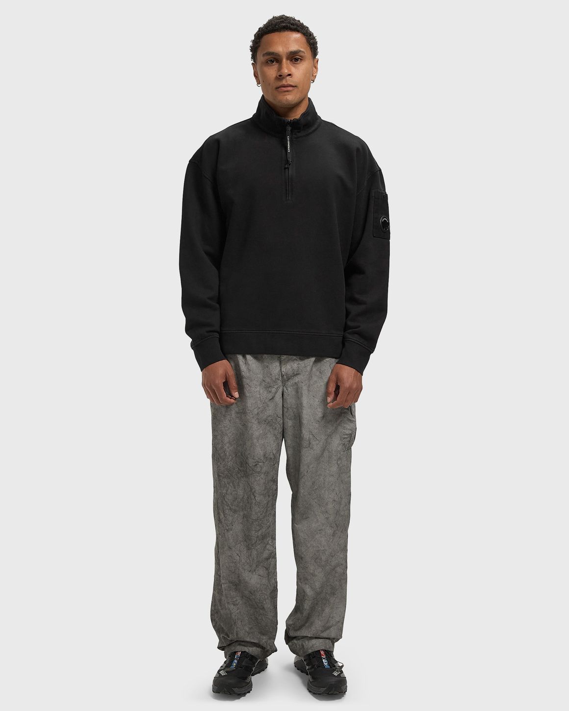 C.P. Company BRUSHED AND EMERIZED DIAGONAL FLEECE MIXED BOXY CREWNECK LENS SWEATSHIRT – Ansicht 2