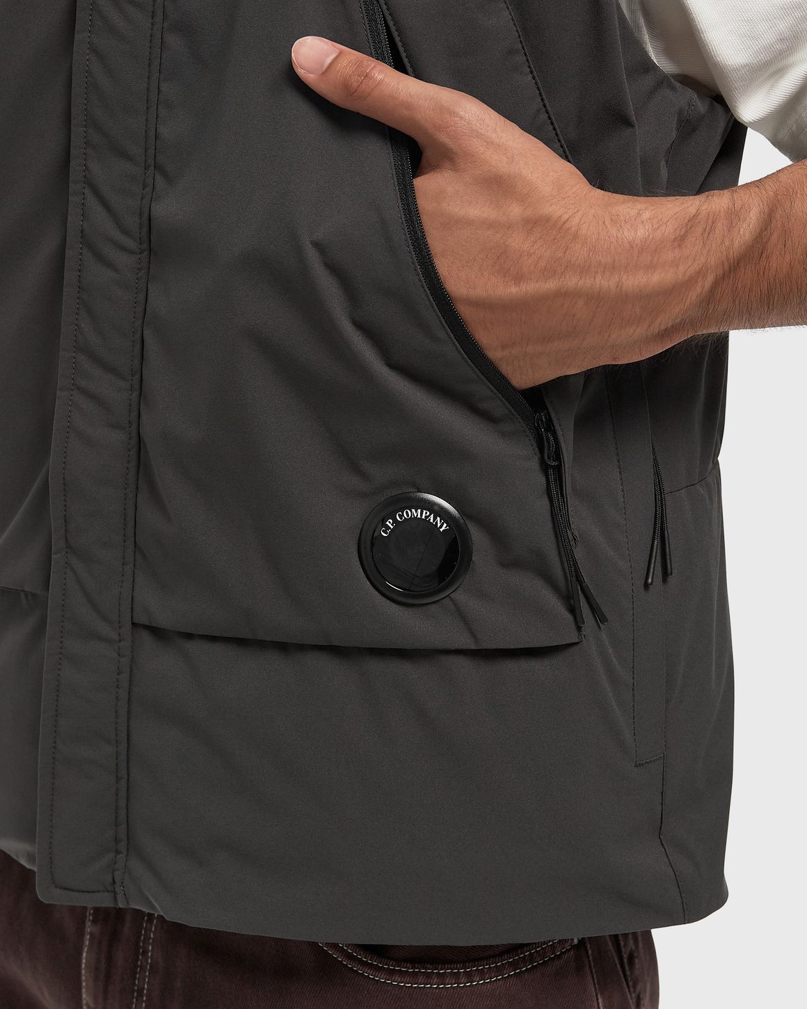 C.P. Company PRO-TEK PRIMALOFT SILVER HOODED GILET – Ansicht 5