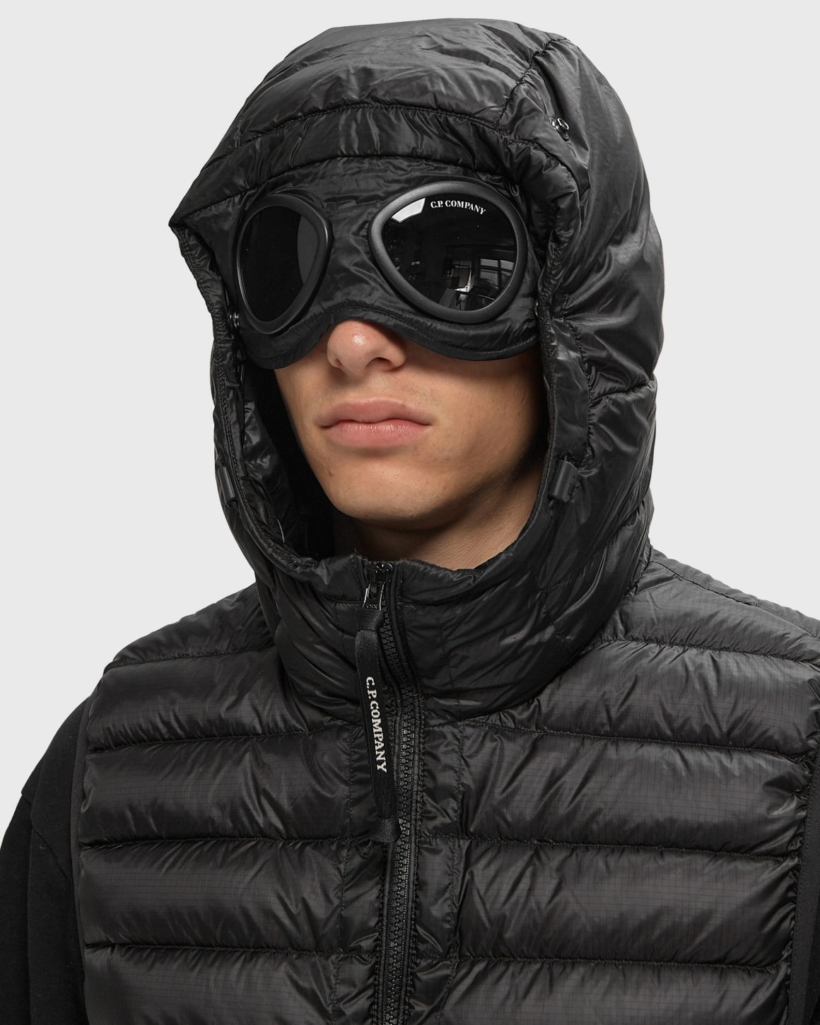 C.P. Company D.D. SHELL GOGGLE DOWN GILET – Ansicht 4