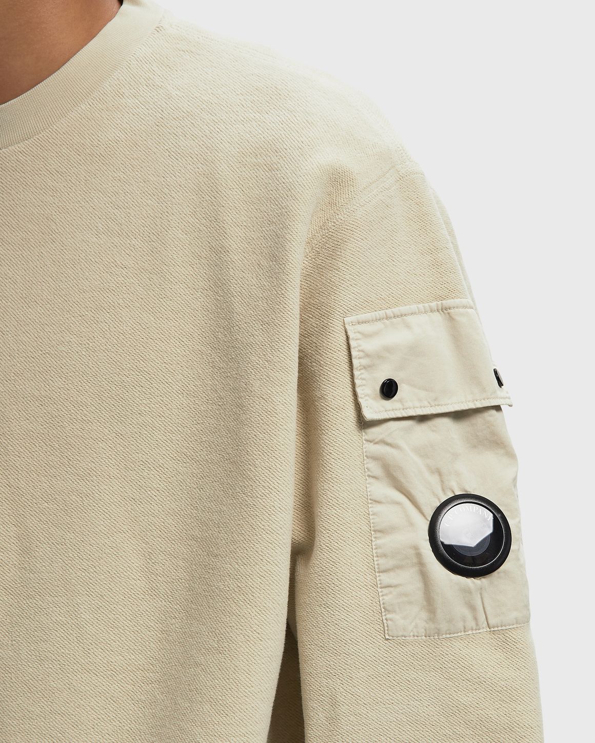 C.P. Company SWEATSHIRTS CREW NECK IN BRUSHED EMERIZED DIAGONAL FLEECE – Ansicht 3