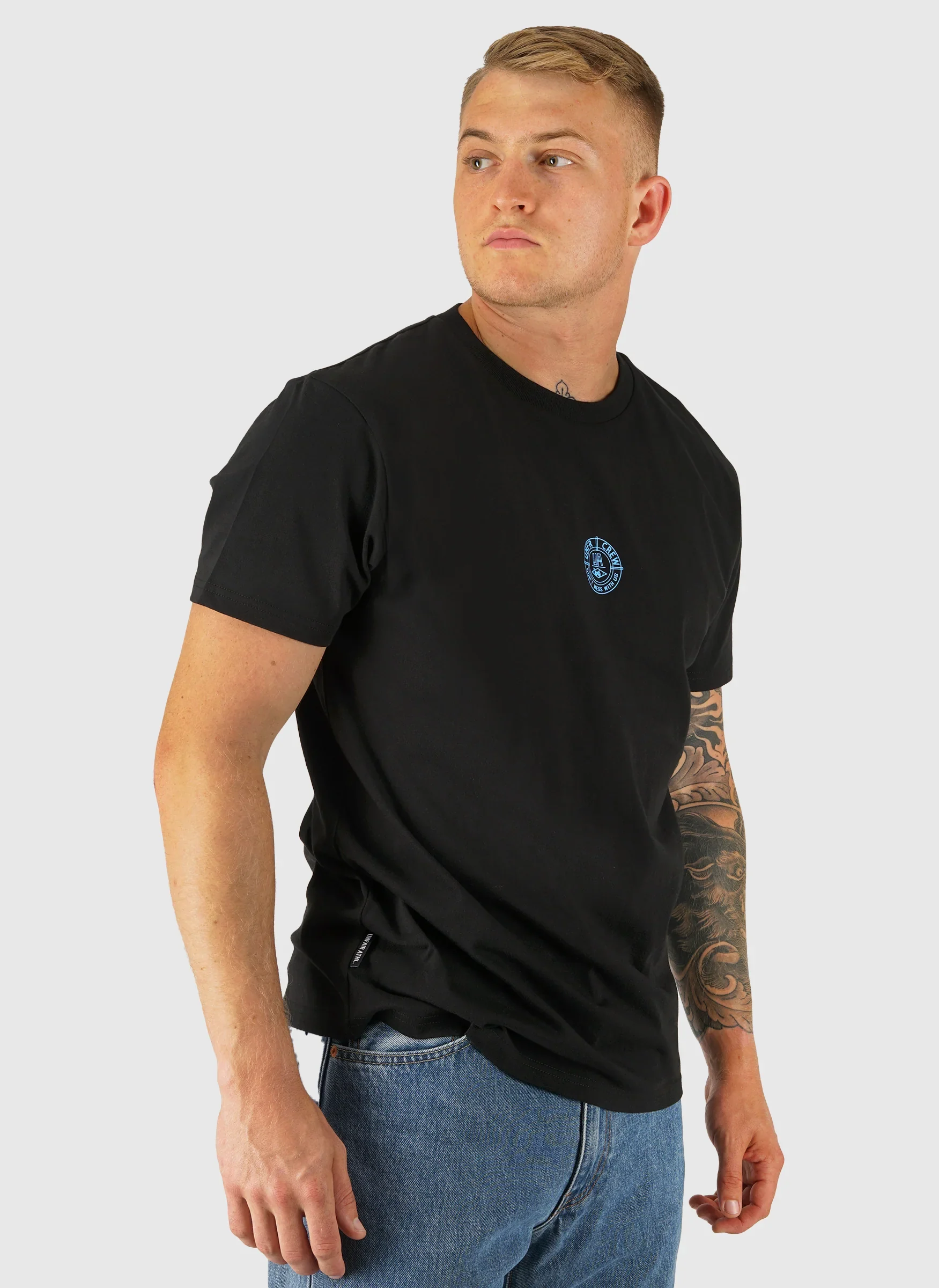 DMWU Pin T-Shirt - Black/Skyblue