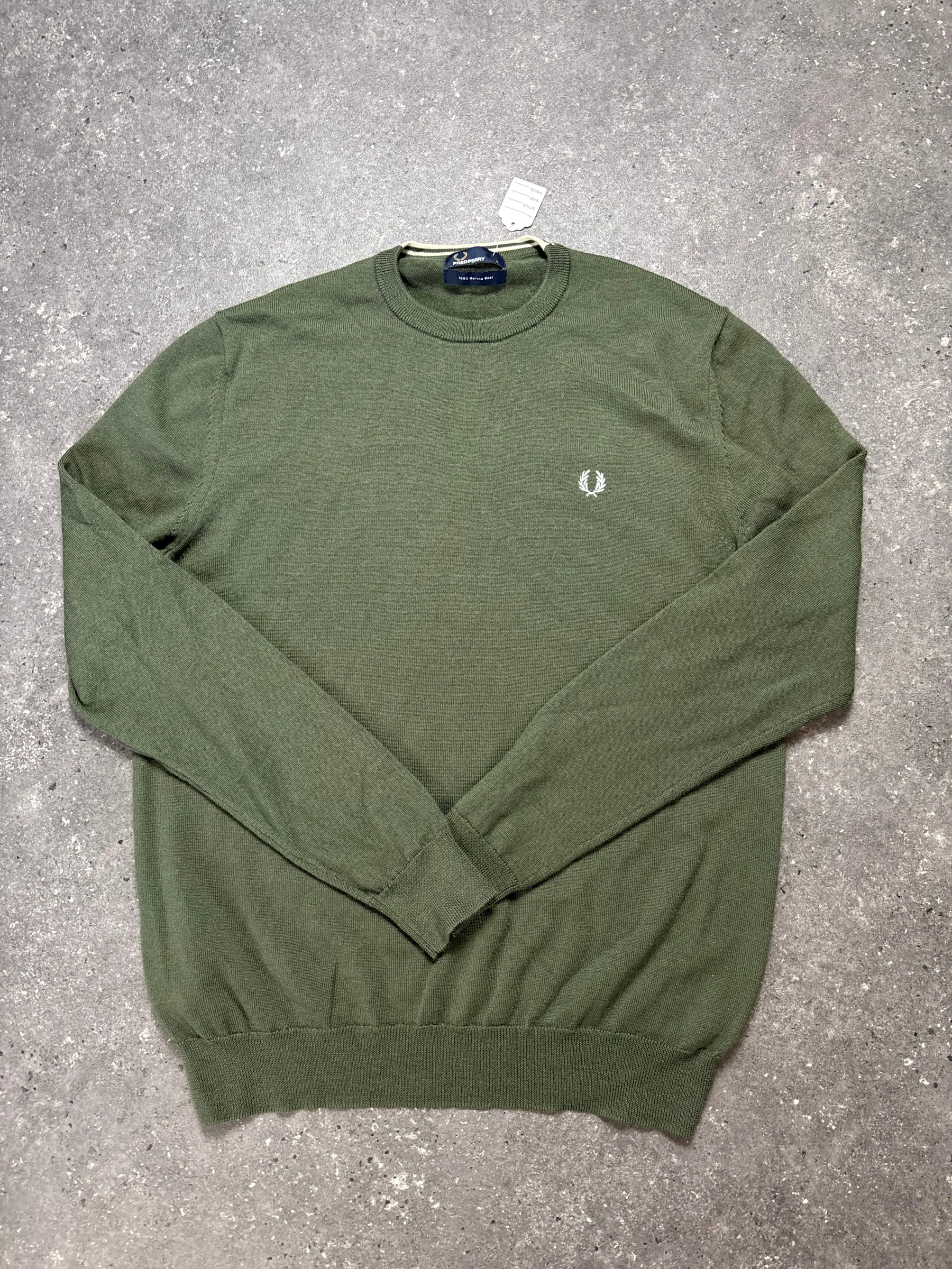 Fred Perry Sweater (L)