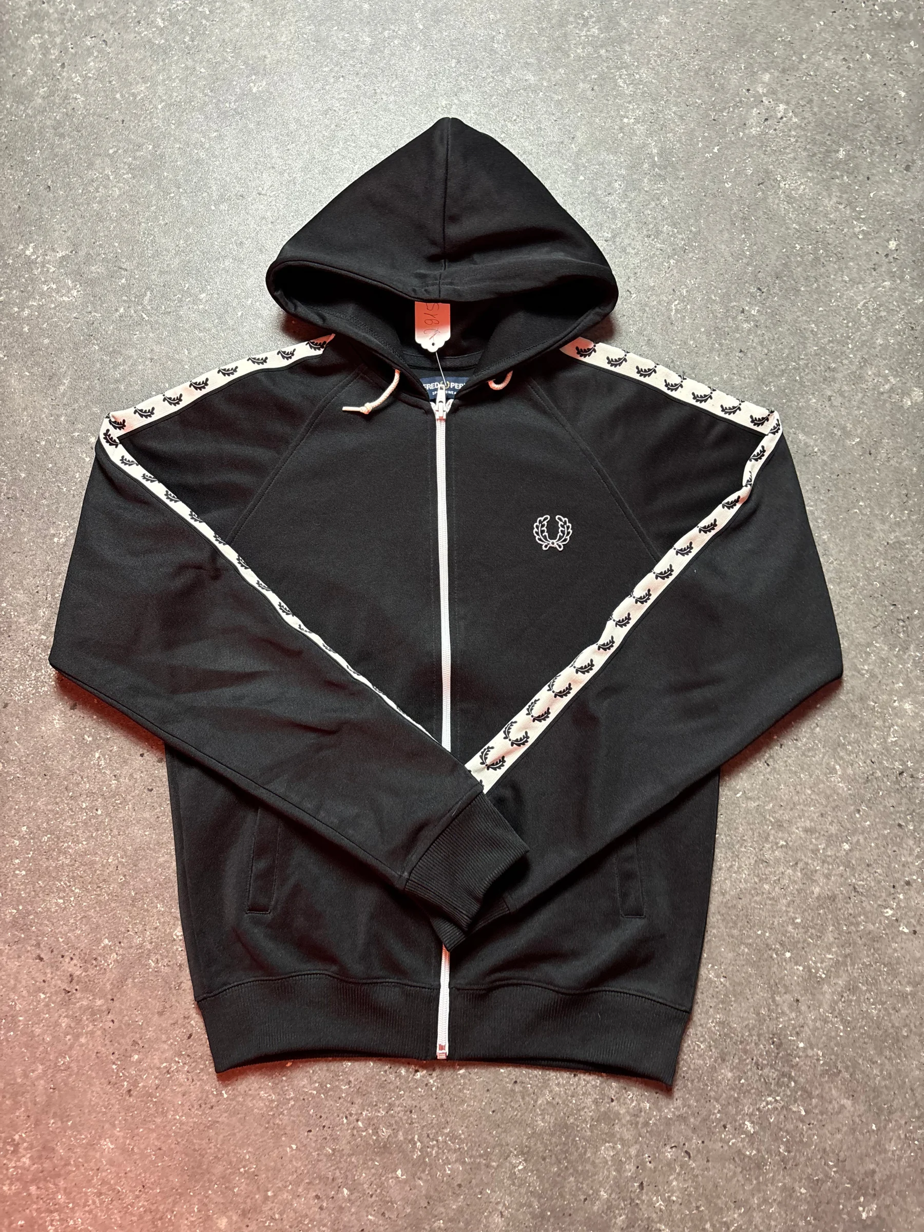 Fred Perry Jacke (S)