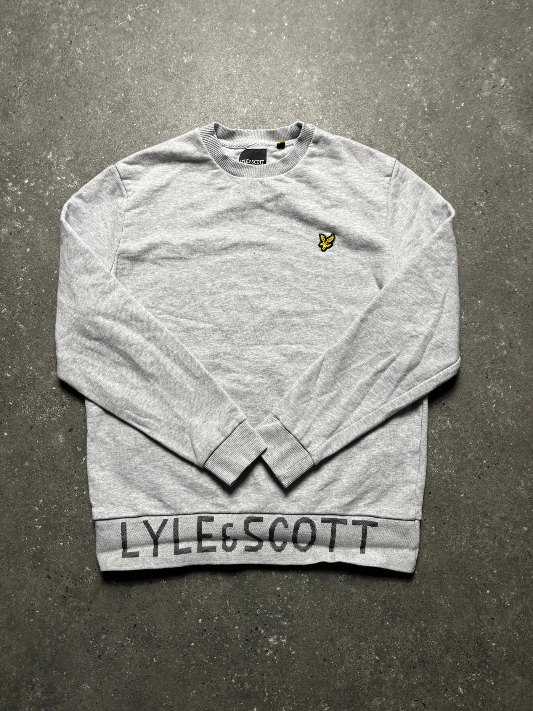Lyle & Scott Sweater (M)