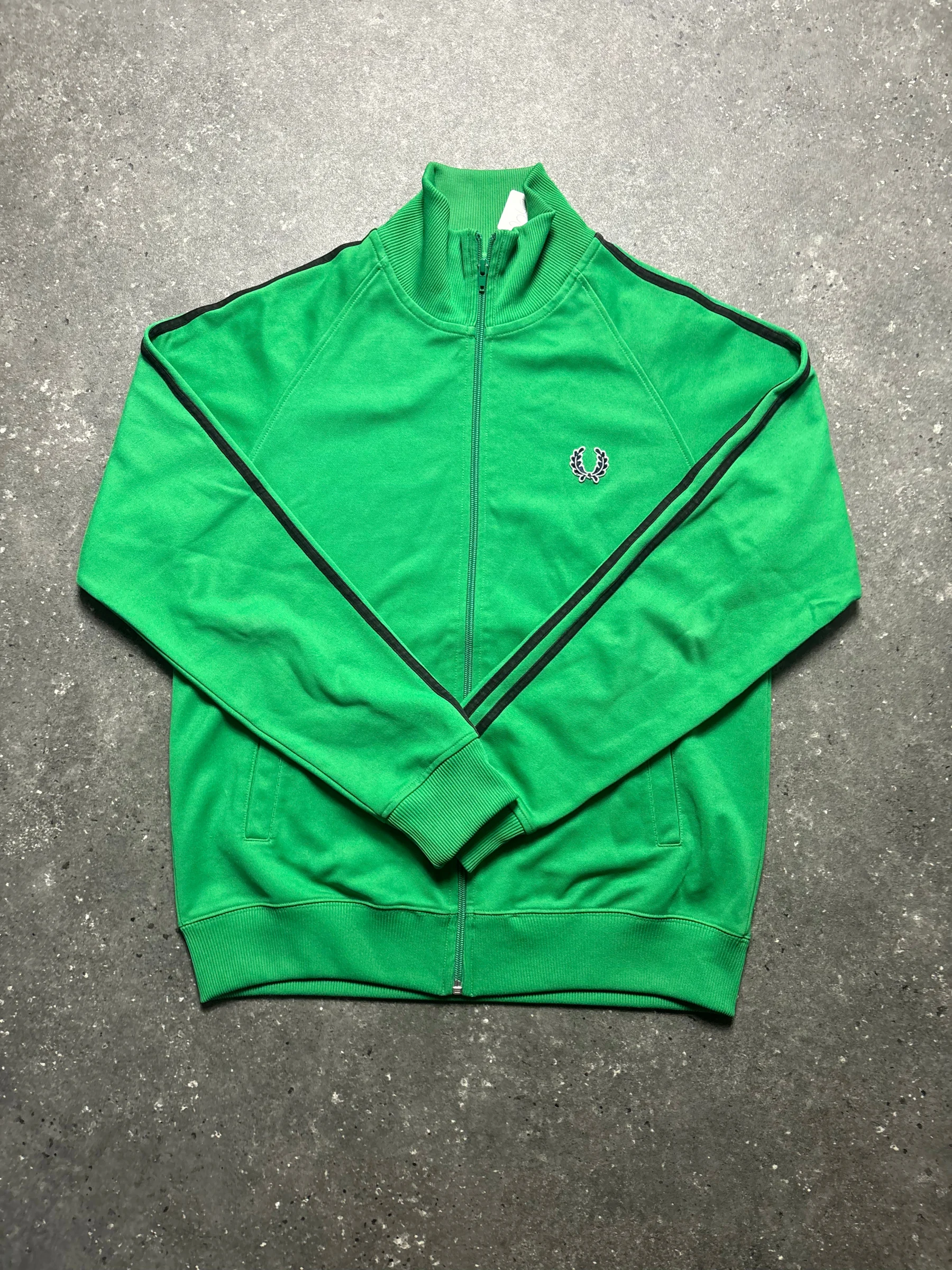 Fred Perry Jacke (M)