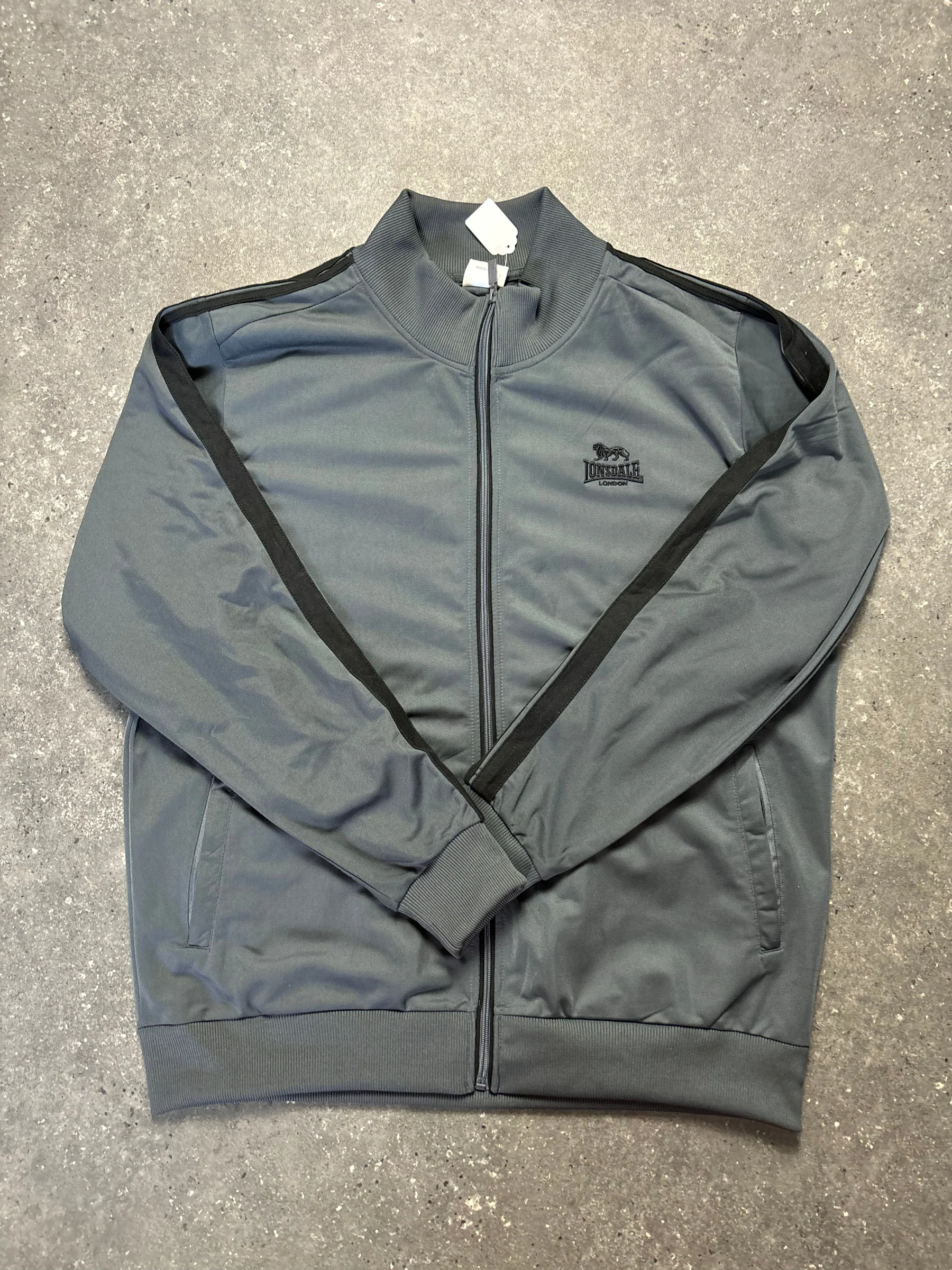 Lonsdale Jacke (XL)