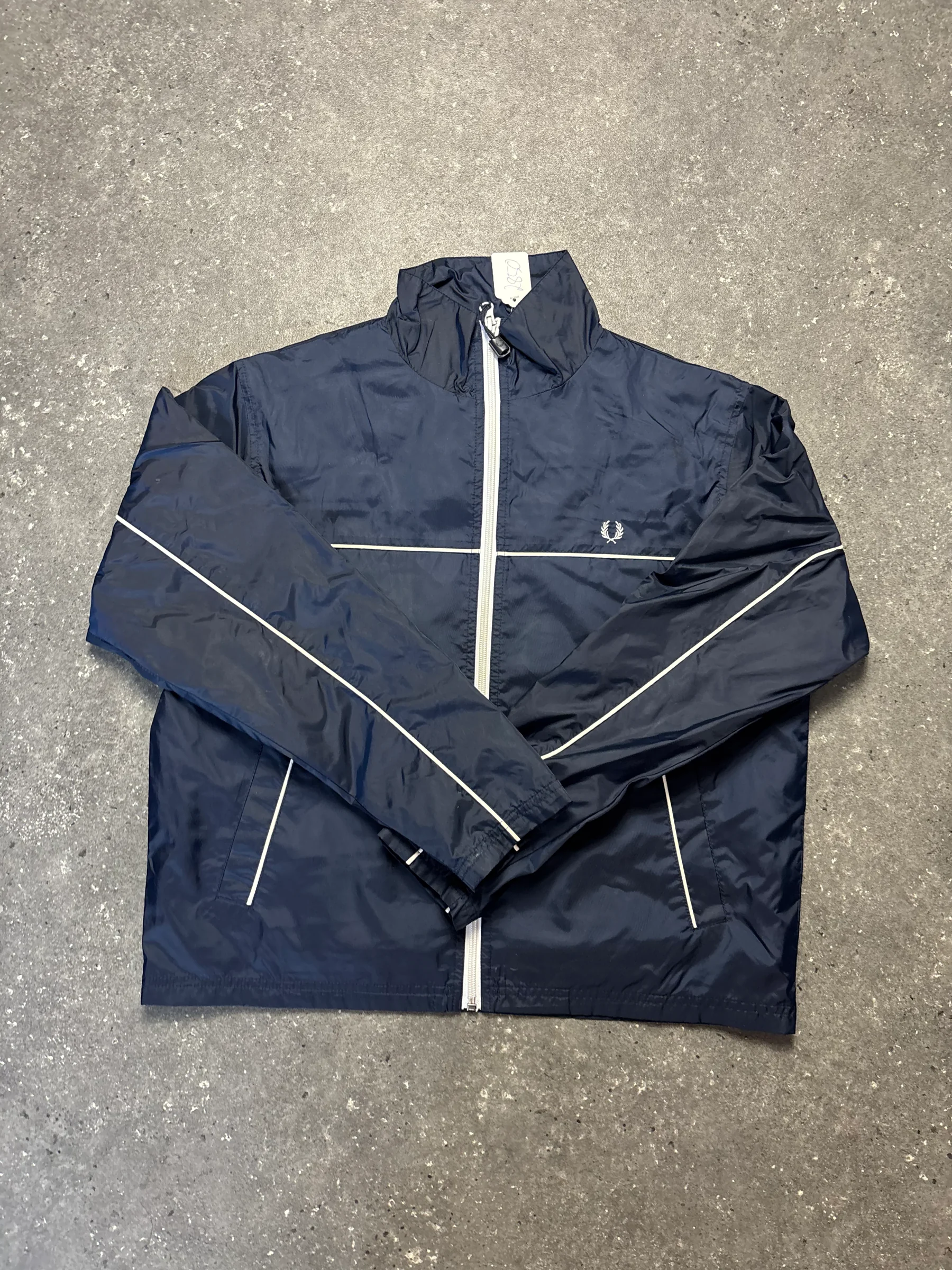 Fred Perry Jacke (XS)