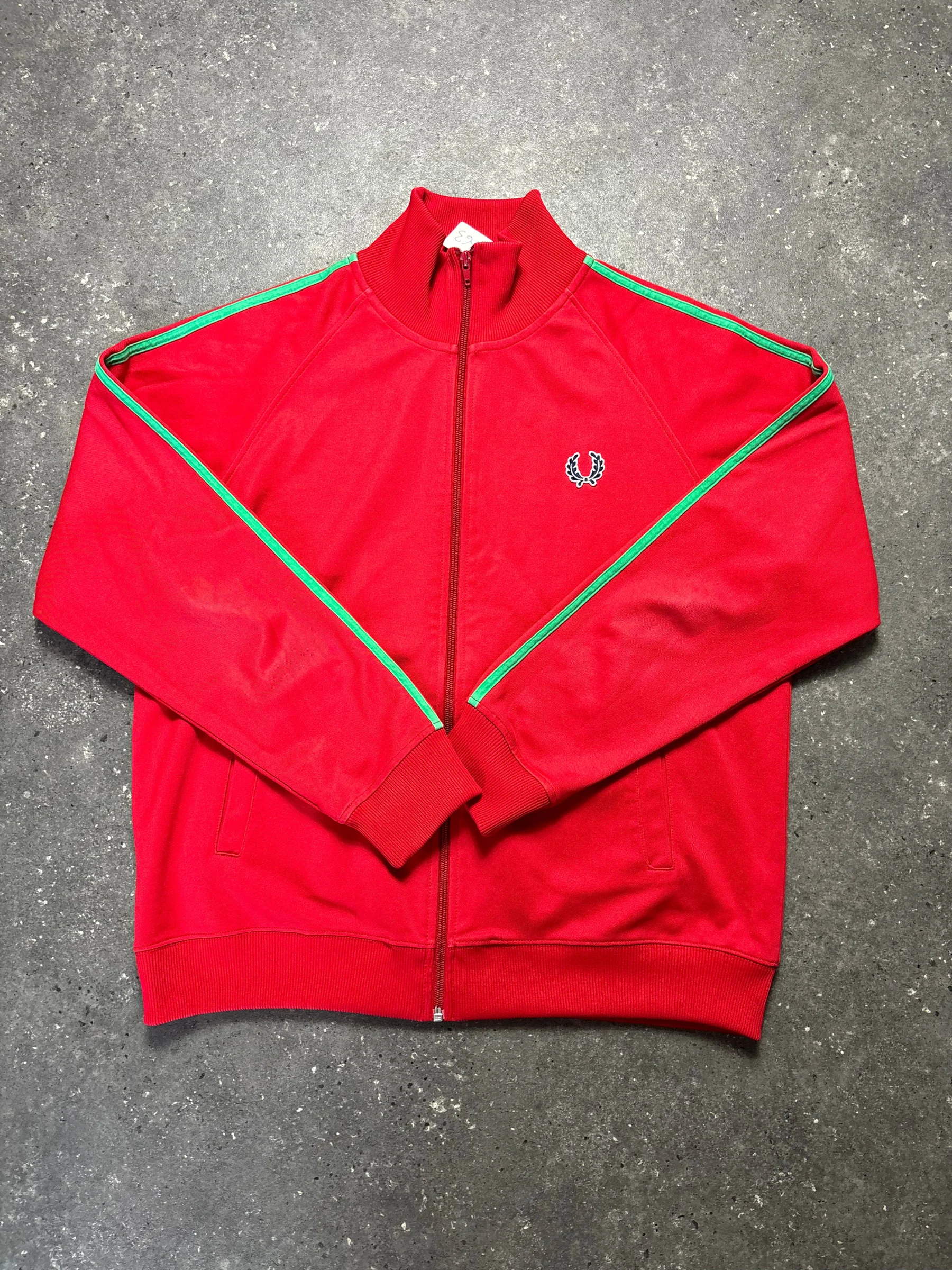 Fred Perry Jacke (L)