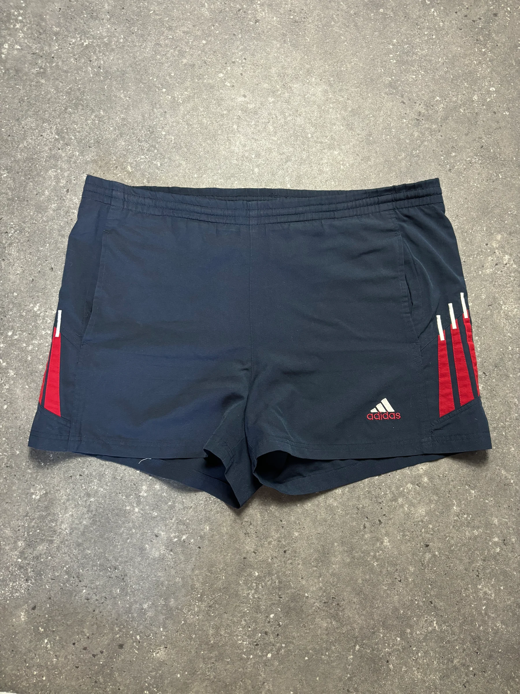 Adidas Shorts (XL)