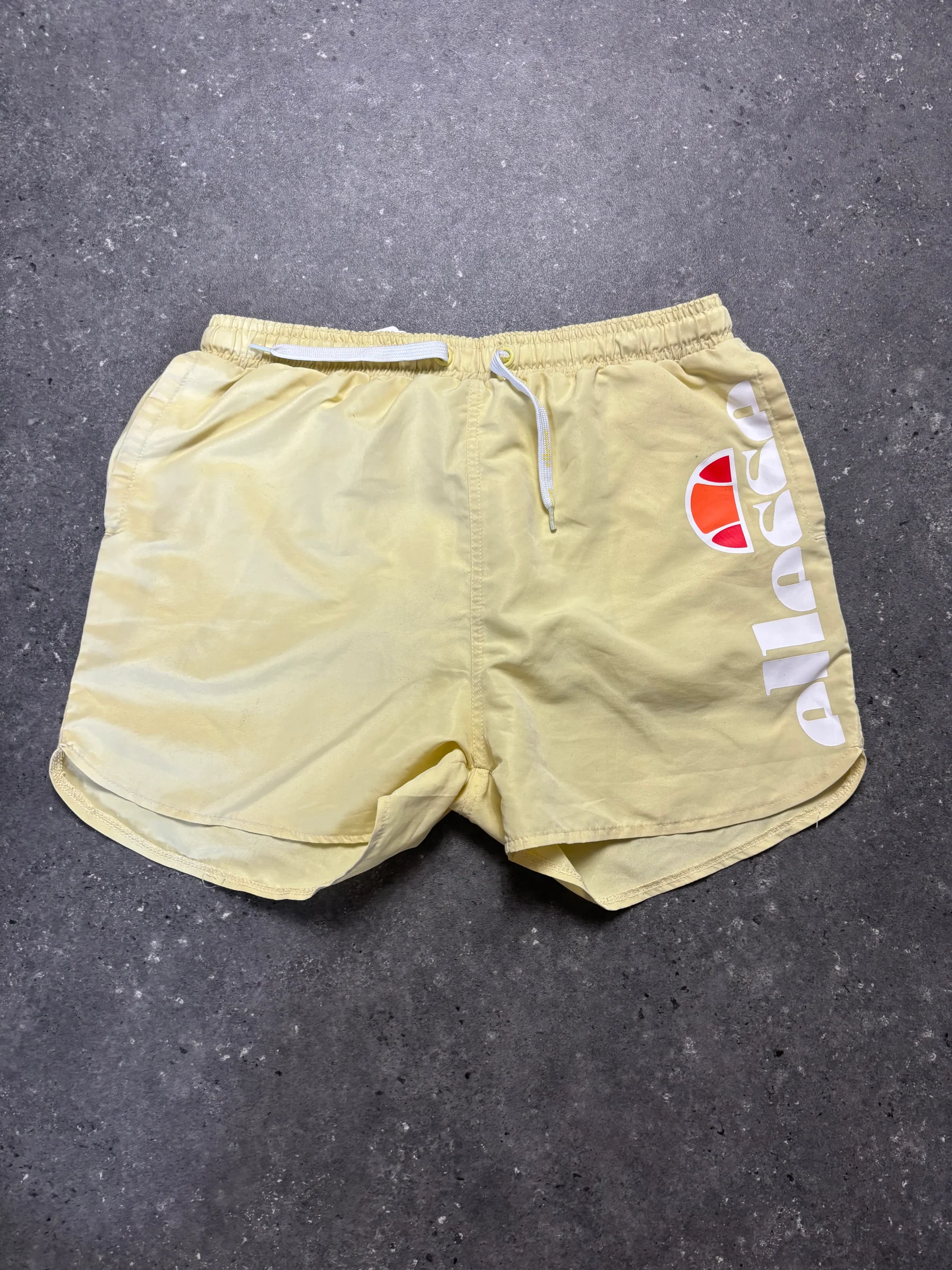 Ellesse Shorts (S)