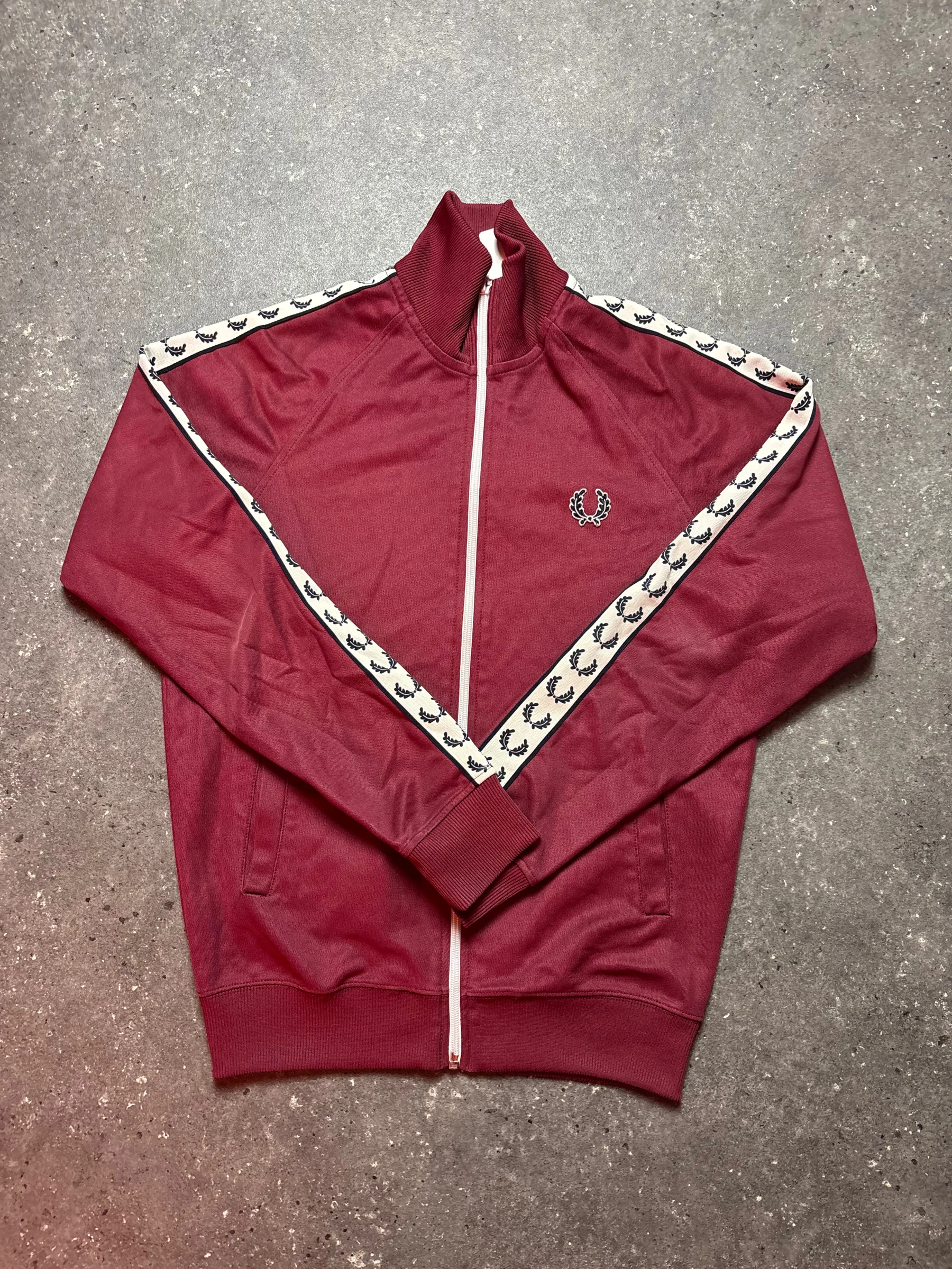 Fred Perry Jacke (S)