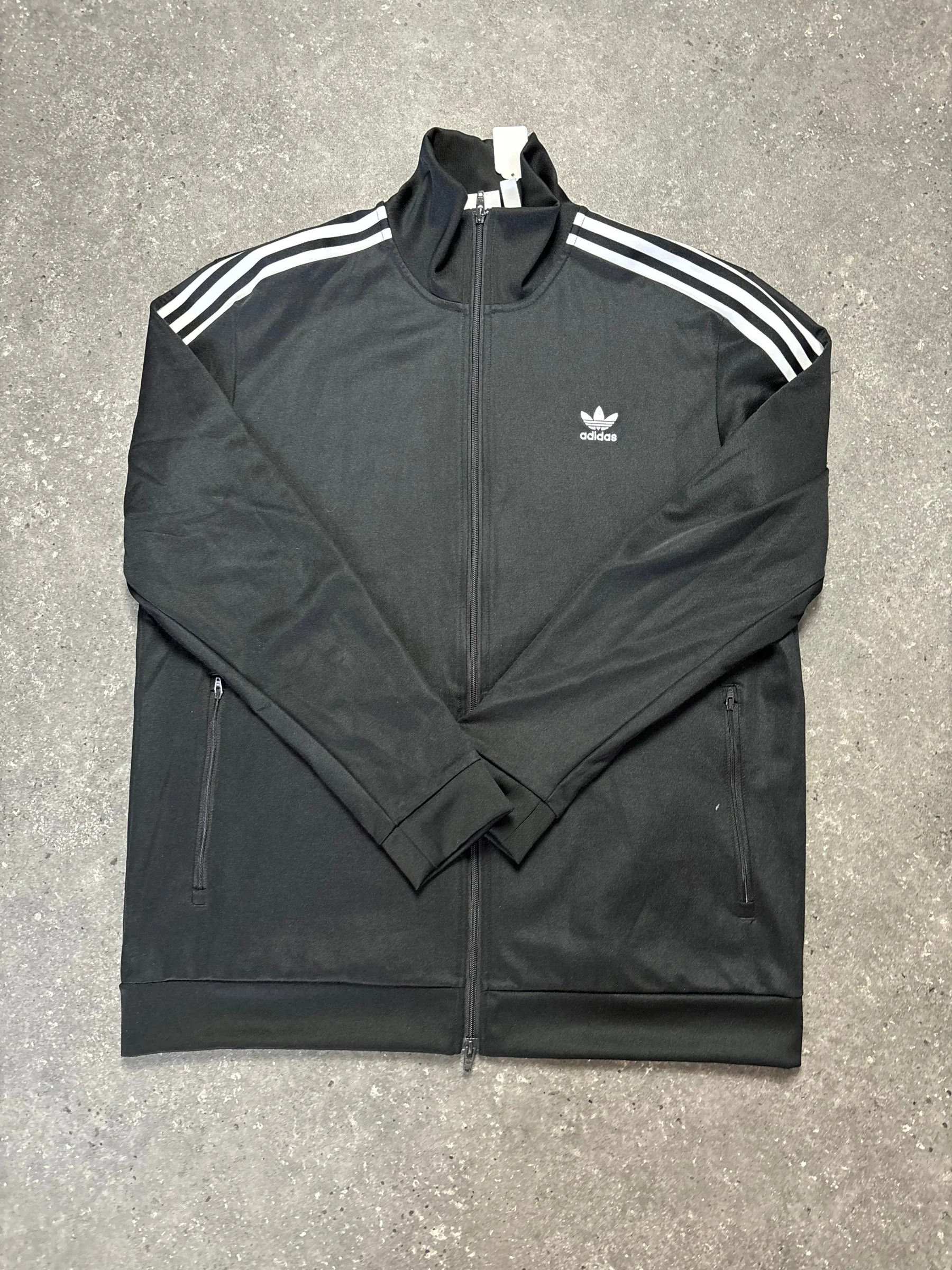 Adidas Jacke (XL)