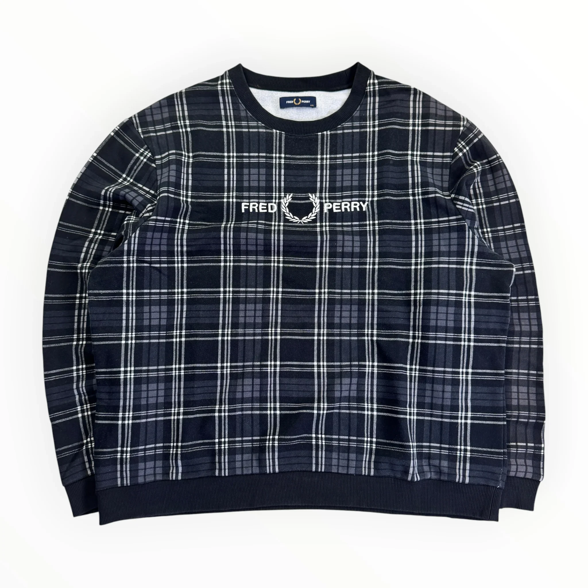 Fred Perry Sweater (2XL)